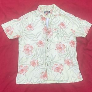 Tropical flora yellow button up